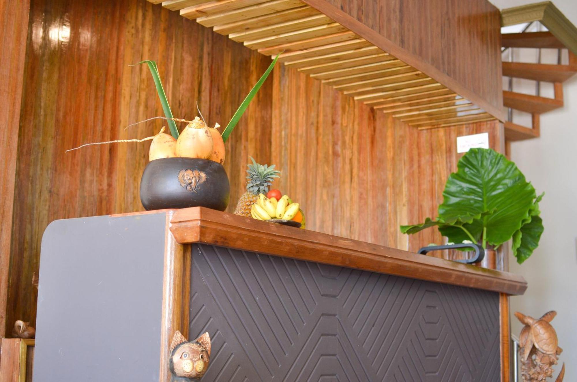 Equatorial Divers Lodge Addu City Exterior foto